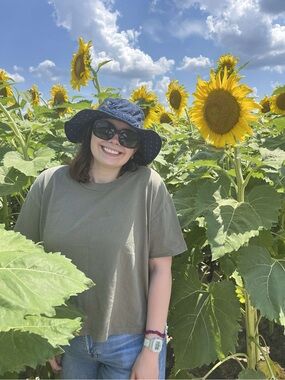Meet your Posher, Nicole